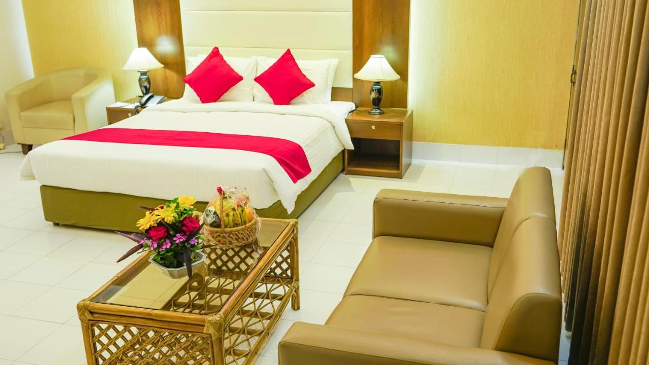Asia Pacific Hotel Dhaka Exterior foto