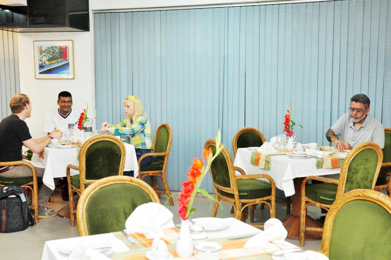 Asia Pacific Hotel Dhaka Exterior foto